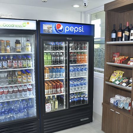 温莎索诺玛葡萄酒乡智选假日酒店 外观 照片